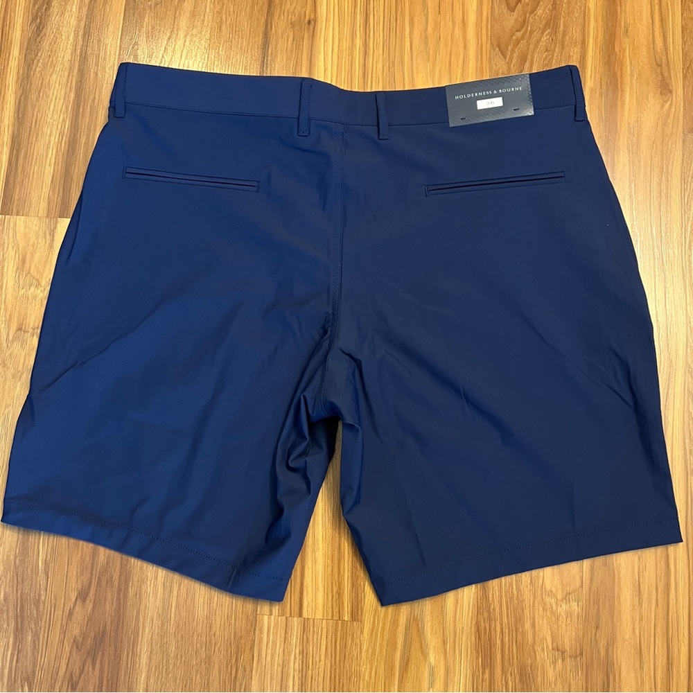 Holderness & Bourne Navy Flat Front Golf Shorts